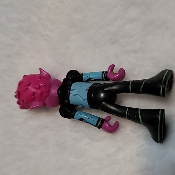 Disney Junior Miles From Tomorrowland Pipp Figure 3" Toy - Picture 3 of 5